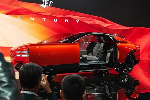 一场东京车展，看清日系车“多路径转型”的底牌