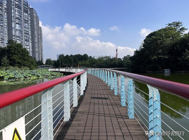 成都高端公园，被严重低估，人称“小三亚”，地铁公交车直达！