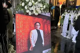 浙江台州人，1500元做摩托车汽车配件，赚25亿财富，父子同年去世图片