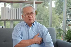 为什么下完心脏支架，胸疼反而更重了？医生的解释出人意料图片