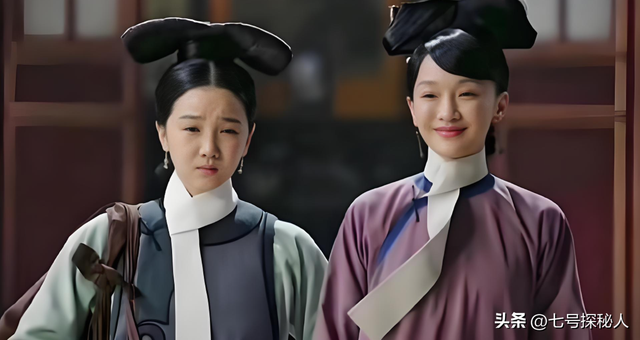 因身材发育过猛，无奈退出国家游泳队，却被三流导演看中捧成顶流