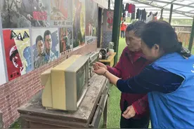 一方怀旧小天地守护他们的记忆 江津投用重庆首个“嵌入式”认知障碍老人照护专区图片