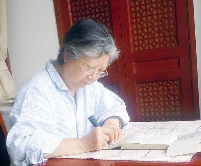 71年，刘思齐入狱后向毛主席求救，毛主席最高指示：娃娃们无罪！