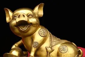 三劫已过，肖猪翻身！71年的生肖猪，夏至后霉运退散，晚年定享福图片