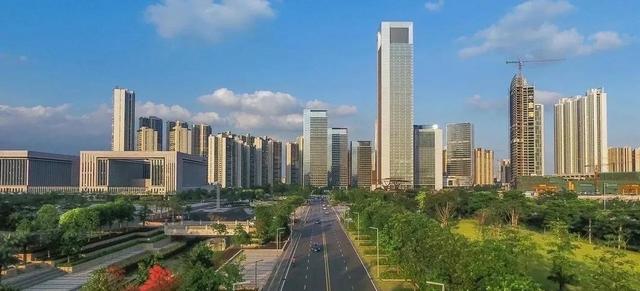 广州漂两年被节奏追着跑，佛山待几天，我才发现什么叫真正的生活