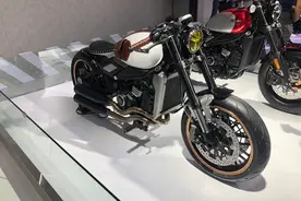 摩托车口碑榜前10，春风和豪爵各有3辆车上榜，SR250GT垫底图片