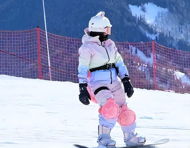 豪宅风波升级！专家建议拆除全红婵雕像，樊振东的话终于有人信了