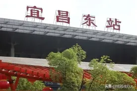 T50宜昌东至北京西，运行1400公里，停13站，用时18小时，硬卧296图片