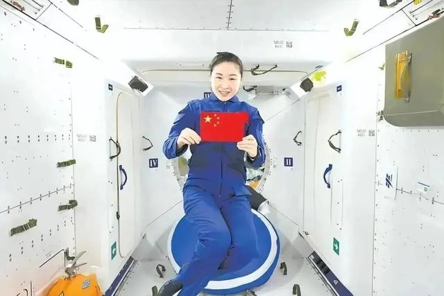 神舟二十号即将返航！神舟二十一号蓄势待发：这次会有女指令长吗