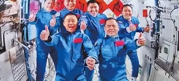 太燃！神舟二十一3.5小时极速对接天宫，中国太空通勤卷上新高度