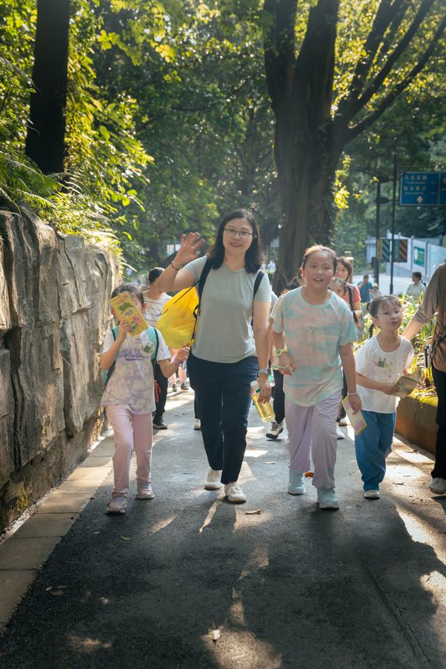 医护家庭的 “充电之旅”！看白云山把森林康养玩出新花样