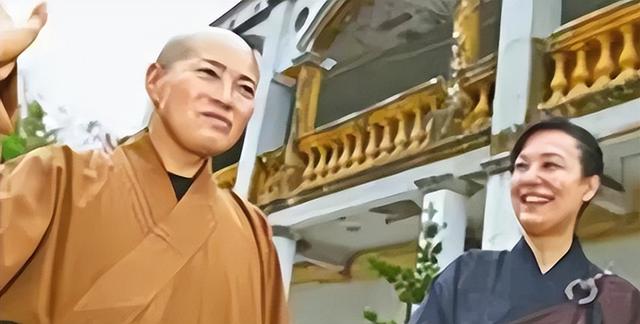 风流尼姑释智定：白天念经晚上夜店，东窗事发时，屋里还藏着假发