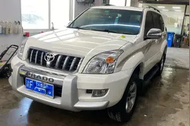 震撼全球！耗时半年翻新一辆“破烂报废”的06年丰田霸道LC120图片