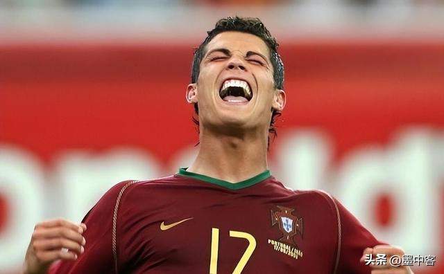 C罗不踢了？足坛首富疯狂押注AI	，10亿粉丝成他新“进球	”工具