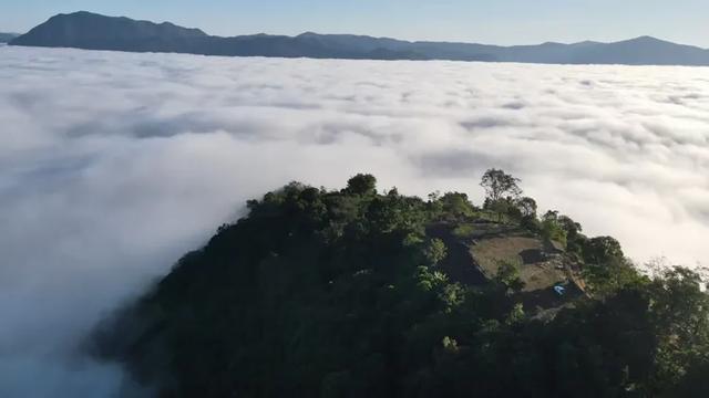 段金华：《孔明山记》