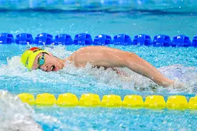 连夺400米、200米自由泳金牌，潘展乐说孙杨、汪顺永远是自己的偶像图片