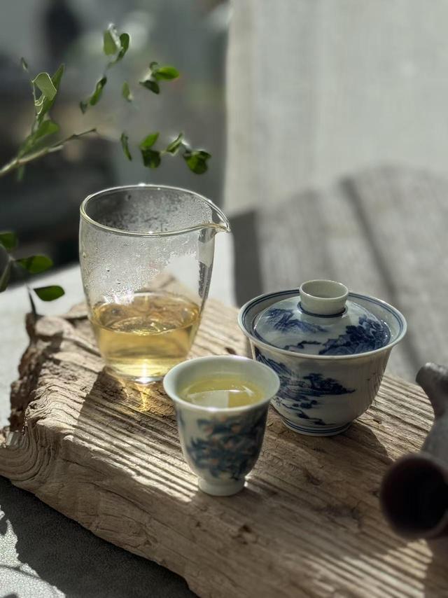 夏秋换季，多喝这3种好茶，驱散秋燥、暖身暖心