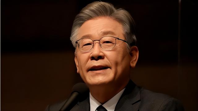 不到72小时，日本遭受6个噩耗，东京乱成一团，高市彻底没戏了