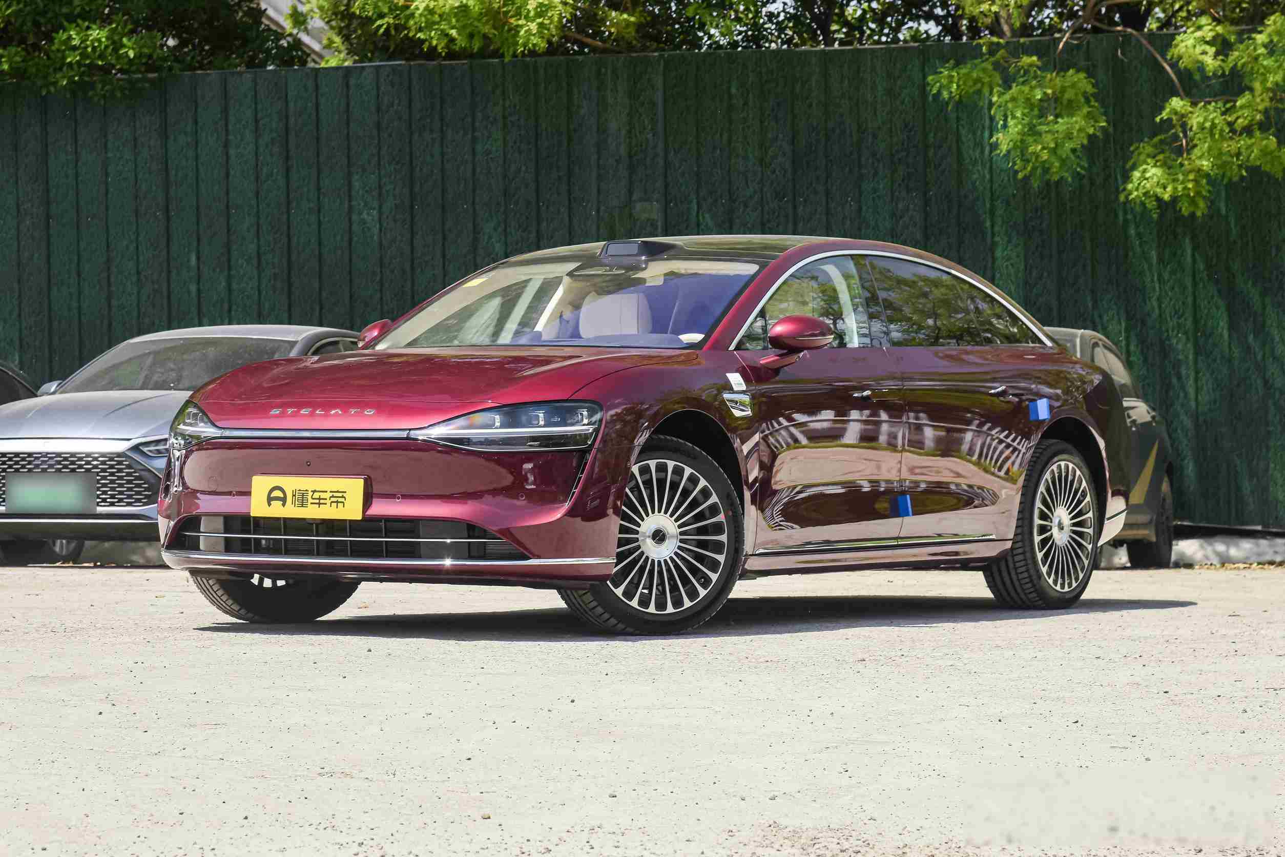 享界_享界S9新款 华为乾崑ADS4 毫米波雷达