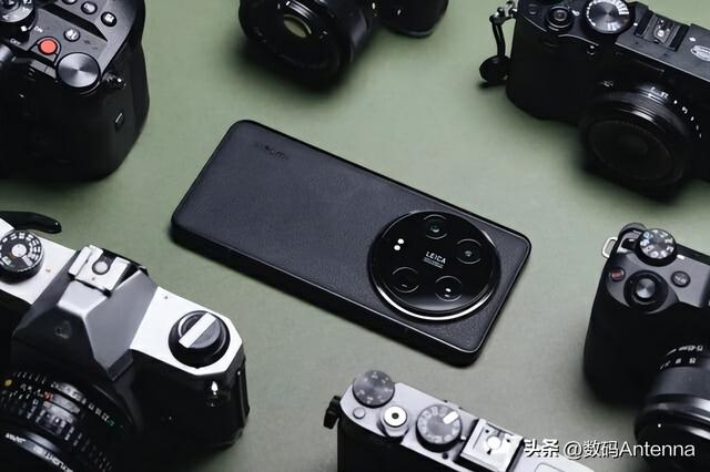 影像大战！iPhone18 Pro靠可变光圈硬刚三星，这功能曾被三星放弃