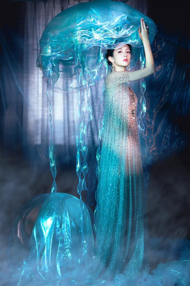 周也 梦幻精灵🧝🏻‍♀️