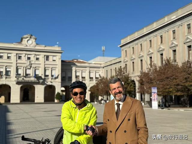 多瑙河畔的移动课堂：张明教授用单车解锁了欧洲的隐藏密码