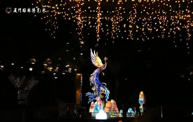 厦门园博苑花灯又上新!走进秋夜浪漫花月夜~