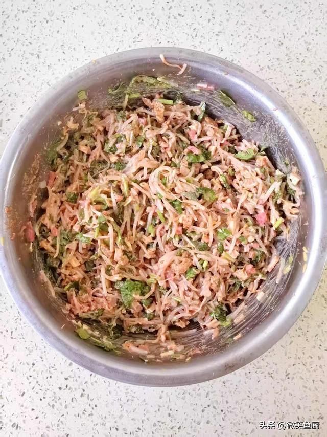 冬至吃饺子，提醒“3馅不上桌，福气不进门”，鲜美应季