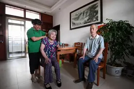 全球约一半肝癌在中国，再次提醒：家中的4种食物，尽早撤下餐桌图片