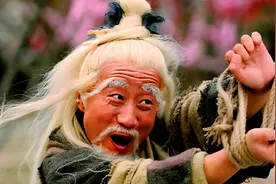 难怪杨逍会左右互搏之术，你看杨逍的生父是谁？一般人都不知道图片