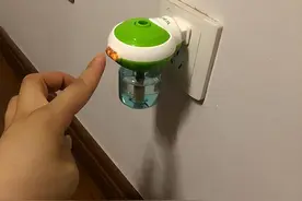 电蚊香液几乎家家户户都有，却成为潜在的“夺命毒药”，要警惕图片