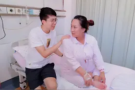 老婆生娃场面“恶心”，导致老公“不行”，医生：不想离婚别陪产图片