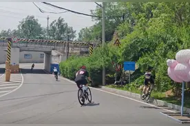 北京一自行车比赛多人在同一弯道摔车受伤，多方回应：选手不熟悉赛道，正统计伤者图片