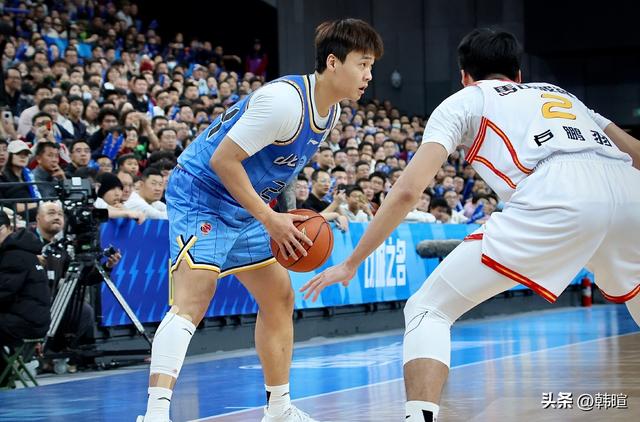 CBA联赛：北京4连胜开局 浙江艰难获首胜 陈林坚助山东“复仇”北控