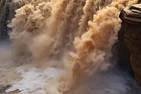 黄河壶口瀑布：华夏大地的壮丽诗篇图片