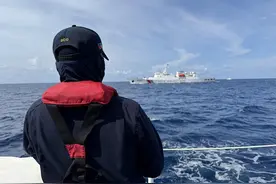 马科斯突然翻脸，不承认一个中国，挺台独酝酿排华，拿解放军造谣图片