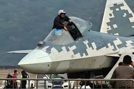 直击珠海航展：俄罗斯的苏57性能如何？图片