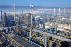 与中国相邻的哈萨克斯坦，将80%石油出口欧洲，为啥不卖给我国？图片