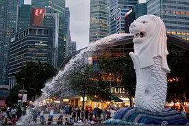 我知道新加坡小，但没想到那么小！不比不知道，一比还真就吓一跳图片