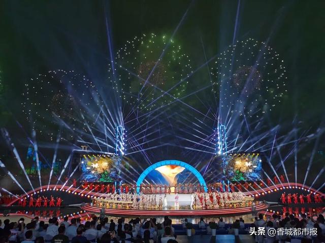 今天的武汉，太火爆！绝美现场刷屏