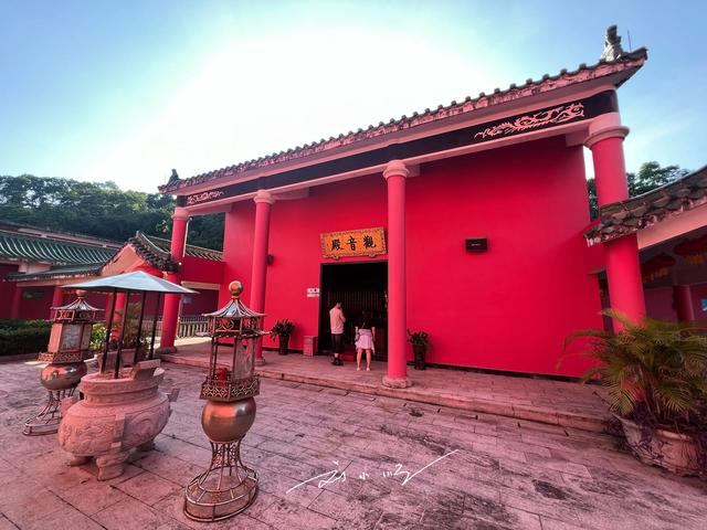 广东中山藏着一座“粉红寺庙”?游客还很少,将来或成网红打卡地