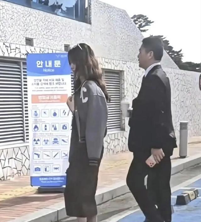 这次，章泽天终于不再顾忌所谓的体面，没给刘强东留“一丝体面”