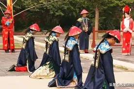 六部有五个郎中地位高收入多，虽然只是正五品，但权力不比侍郎小图片