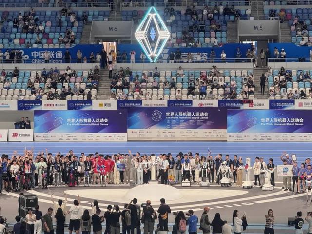 26枚金牌！圆满落幕！2026再相见——