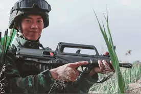 武警宁夏总队开展向苗鉴、周焰同志学习活动图片