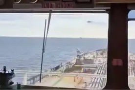 俄罗斯油轮突遭围捕！苏-35火速解救：火控雷达照射吓跑北约舰机图片