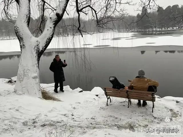 雪中漫步北大未名湖,是一次心灵的洗礼和精神的升华