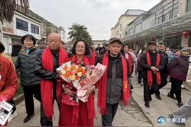 跨越1700多公里 杨阿娟寻亲20年，66岁圆梦真武图片