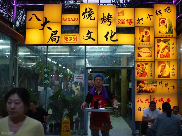 没景点没资源！三小城凭啥从“网红” 变 “长红”？