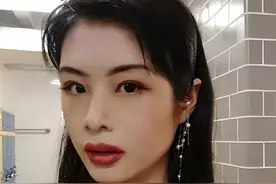 “恨国女”许可馨：曾经诋毁中国崇洋媚外的她，如今去藤校读博图片